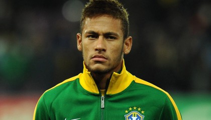 九游app下载中心-“沿海飙风：海岸线上的极速狂飙”，沿海岸线奔跑