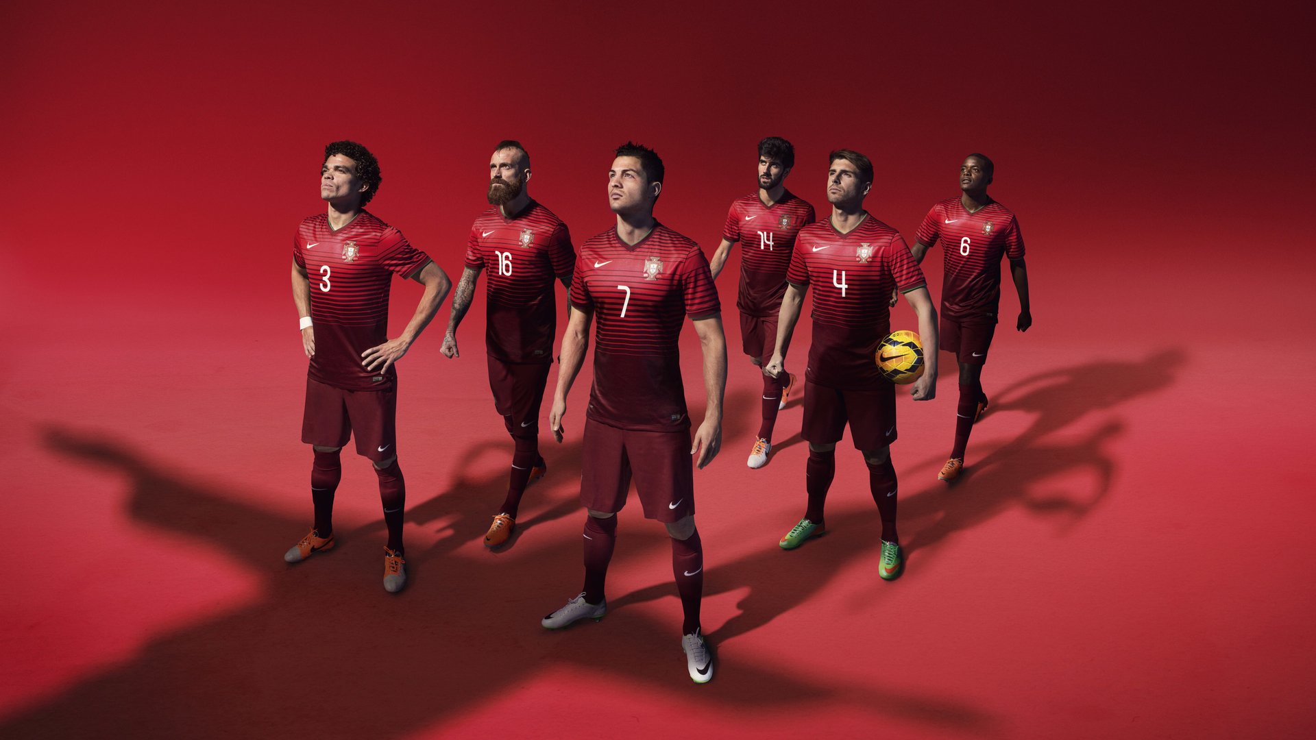 “青训青少年集训营在重要城市全面开班，培养新一代足球精英”